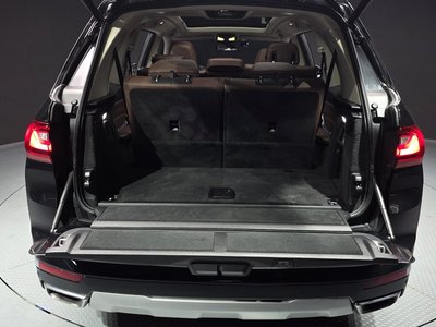 2021 BMW X7 缩略图 20