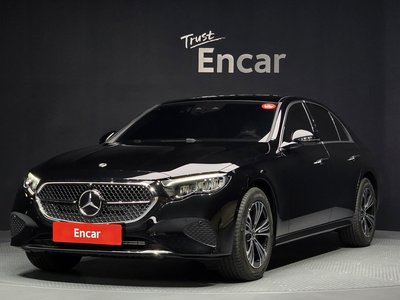 MERCEDES-BENZ E-CLASS - 1