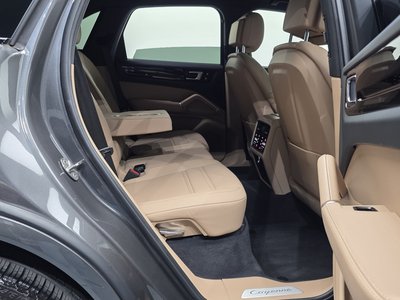 صورة مصغرة 18 لـ 2021 Porsche CAYENNE