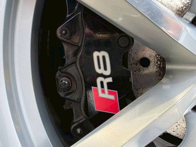 AUDI R8 - 9