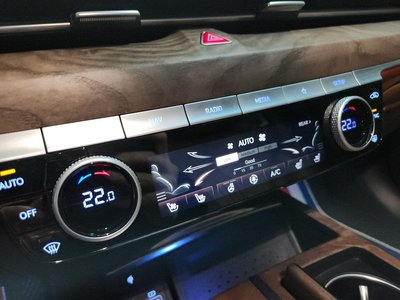 GENESIS G80 (RG3) - 8