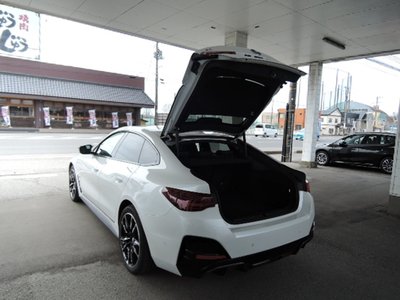 BMW I4 - 10