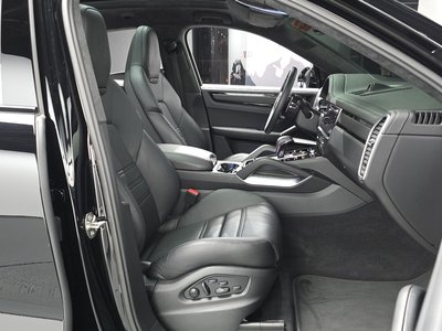 2023 Porsche CAYENNE 缩略图 17