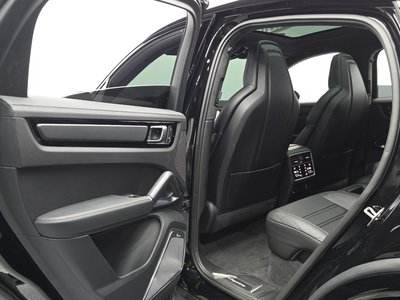 2023 Porsche CAYENNE 缩略图 16