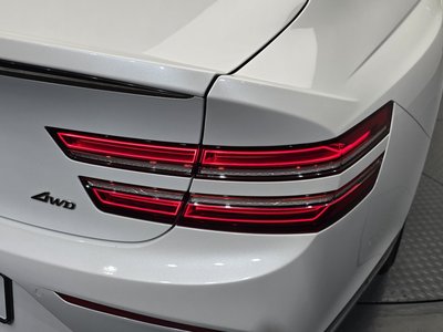 GENESIS G80 (RG3) - 10
