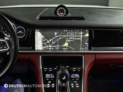 PORSCHE PANAMERA - 10