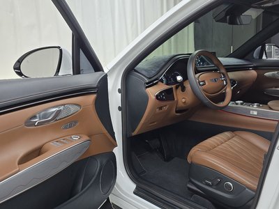 2021 Genesis GV70 — миниатюра 13