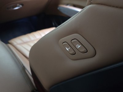 2021 Genesis GV70 — миниатюра 31