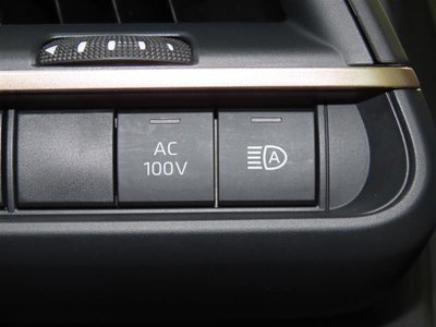 TOYOTA CROWN CROSSOVER - 4