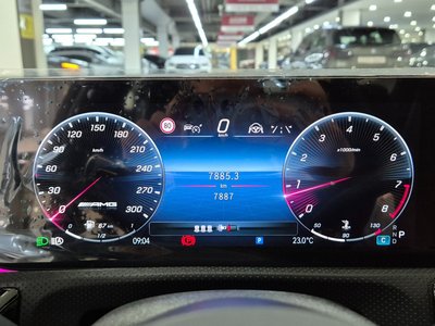 MERCEDES-BENZ CLA - 6