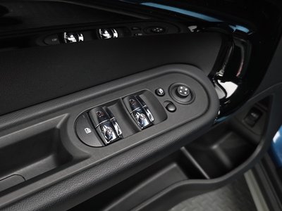 2024 MINI COOPER COUNTRYMAN — миниатюра 28
