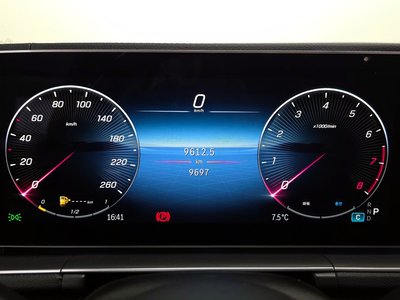 MERCEDES-BENZ GLS - 8