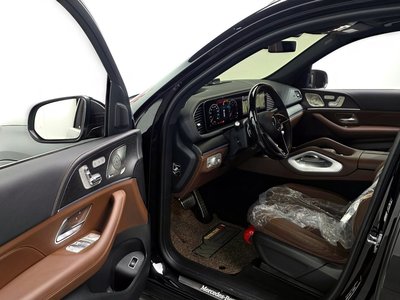 MERCEDES-BENZ GLS - 10