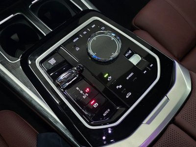 BMW 7 SERIES - 9
