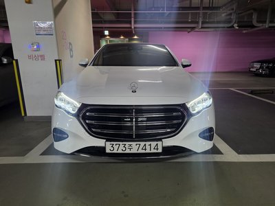 MERCEDES-BENZ E-CLASS - 2