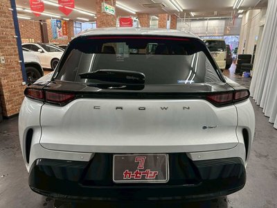 TOYOTA CROWN SPORT - 10