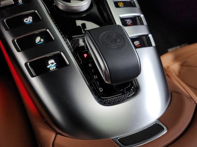 MERCEDES-BENZ GT AMG - 9