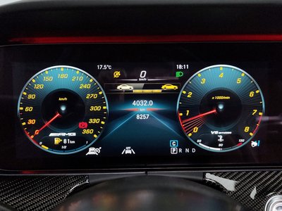 MERCEDES-BENZ GT AMG - 8