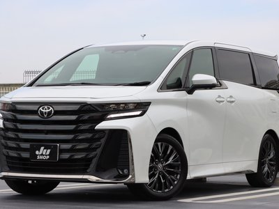 TOYOTA VELLFIRE - 1