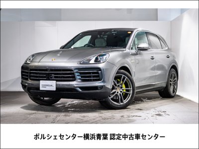 PORSCHE CAYENNE - 1