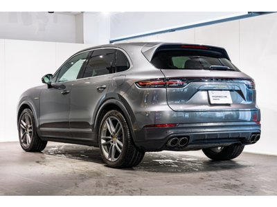 PORSCHE CAYENNE - 2