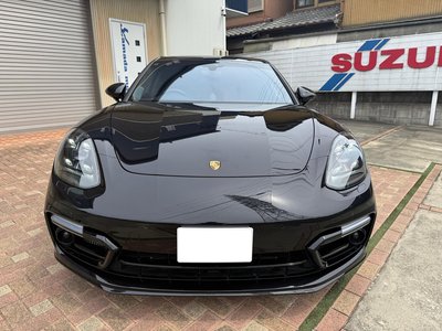 PORSCHE PANAMERA - 3