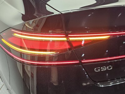 2022 Genesis G90 (RS4) 照片 10