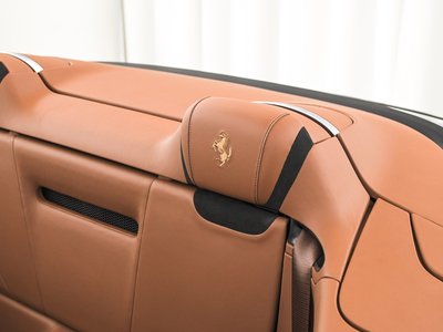 2026 Ferrari ROMA SPIDER thumbnail 23
