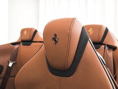 2026 Ferrari ROMA SPIDER thumbnail 20