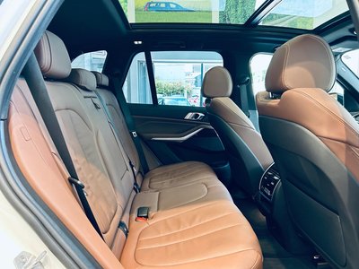 2019 BMW X5 — миниатюра 36