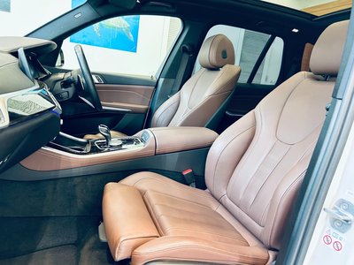 2019 BMW X5 — миниатюра 43