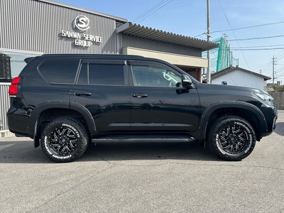 TOYOTA LAND CRUISER PRADO - 9