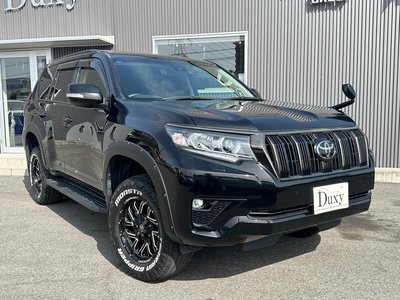 TOYOTA LAND CRUISER PRADO - 10