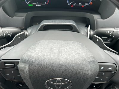 2024 Toyota ALPHARD — миниатюра 18