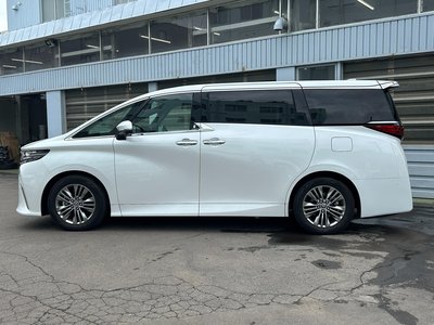2024 Toyota ALPHARD — фото 8