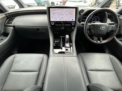 2024 Toyota ALPHARD — миниатюра 15
