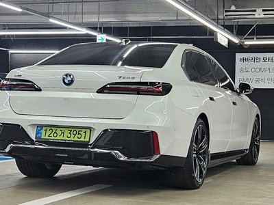2026 BMW 7 SERIES — фото 4