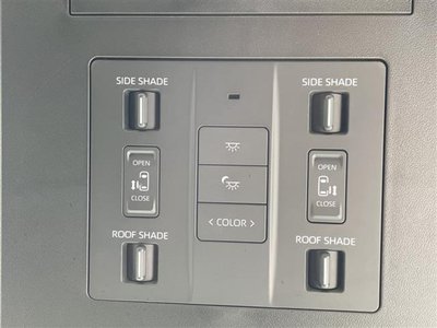 TOYOTA VELLFIRE - 10