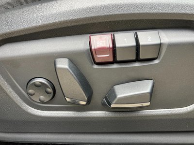 صورة مصغرة 30 لـ 2025 BMW X1
