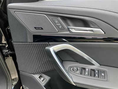 صورة مصغرة 56 لـ 2025 BMW X1