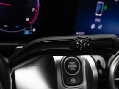 MERCEDES-BENZ GLB - 9