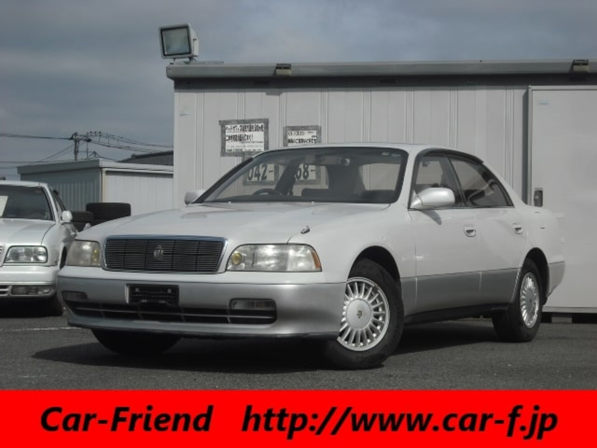 TOYOTA CROWN MAJESTA - View 1