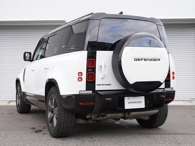 LAND ROVER DEFENDER - 2