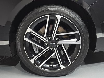 2024 Genesis G80 (RG3) photo 8