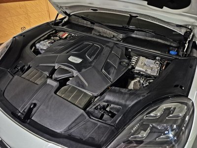 PORSCHE CAYENNE - 5