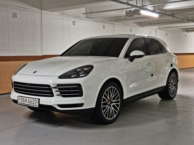 PORSCHE CAYENNE - 1