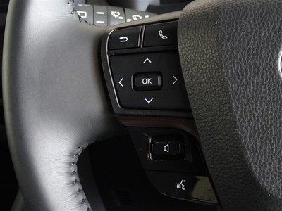 2025 Toyota ALPHARD thumbnail 11