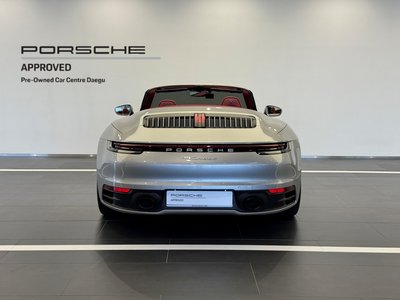 PORSCHE 911 - 6