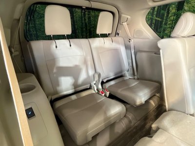 TOYOTA LAND CRUISER PRADO - 10