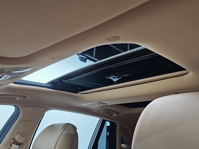 2022 Genesis G90 (RS4) — миниатюра 19